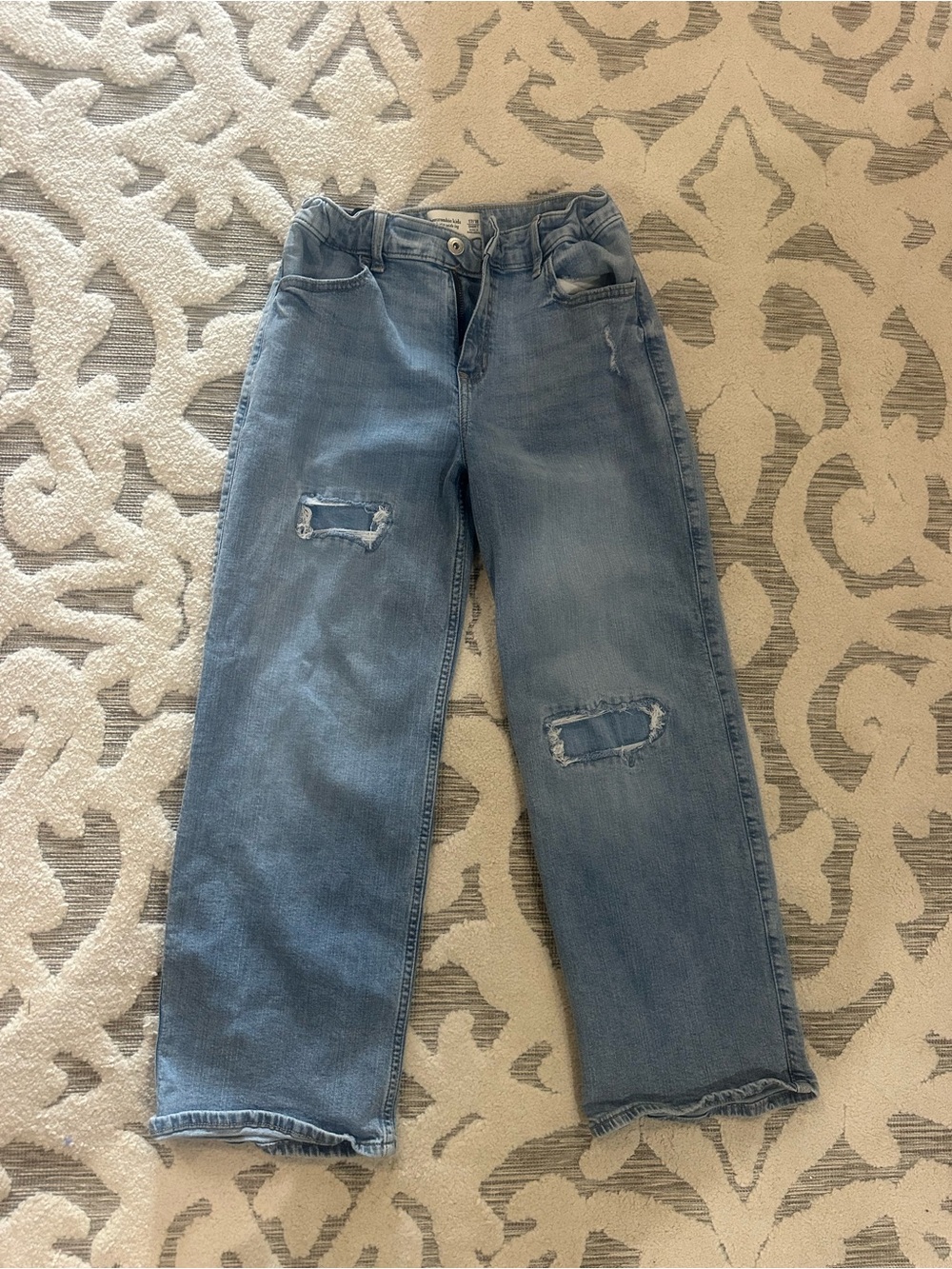 abercrombie kids light blue distressed straight jeans